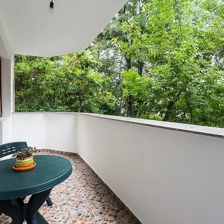 Luxury New Three Bedroom * Plovdiv